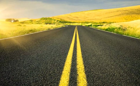 公路遇險(xiǎn)作文400字