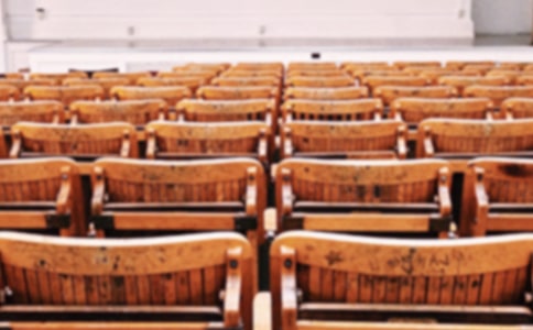 ����5����׌���ӿ����m��(y��ng)�W(xu��)У����