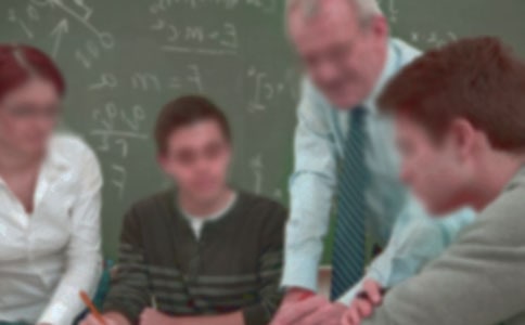 �ώ����ֵ�����600����ƪ