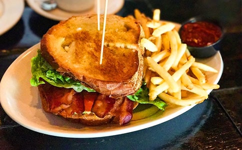 ���������͵ĳԷ��Y�x