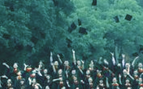 高中畢業(yè)發(fā)言稿范文