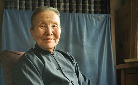 提筆以前怎樣安放你自己冰心散文欣賞600字