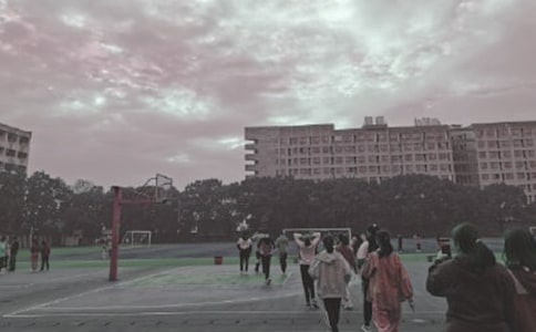 һ�꼉(j��)�Z���σ�(c��)���و�(ch��ng)�ϡ��̰�