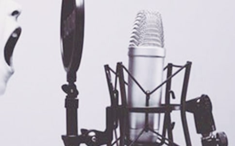 唱歌的啟示六年級作文