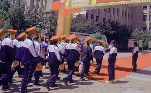 �ЌW(xu��)���˶Y�xʽ���L(zh��ng)�l(f��)�Ը�