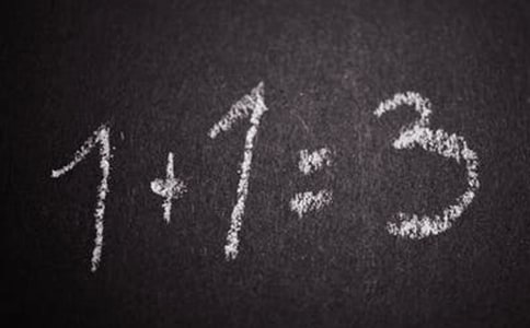 ���e�`�zӑ����ͨ��12ƪ��