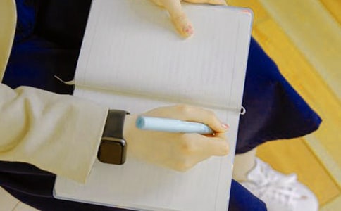 我與地壇經(jīng)典名著讀后感