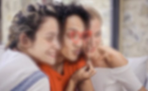 �DŮ������(g��)�˿��Y(ji��)