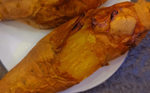 小鬼當(dāng)家之做紅薯餅作文