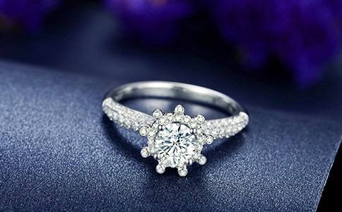 戒指與戒痕的散文