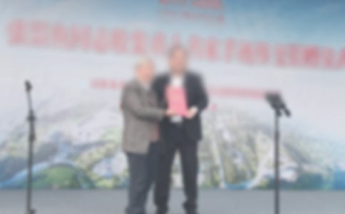 ��˾�����ھ���ؚ����W(xu��)����ٛ(z��ng)�xʽ�ϵİl(f��)��