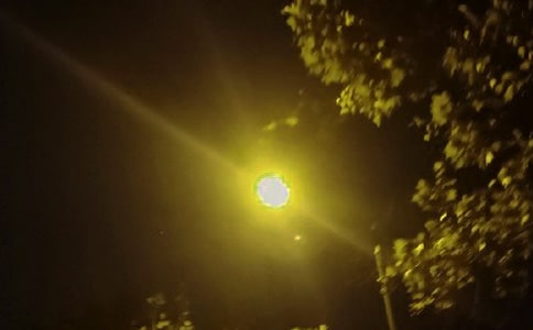 ·���µĶ�ҹɢ��