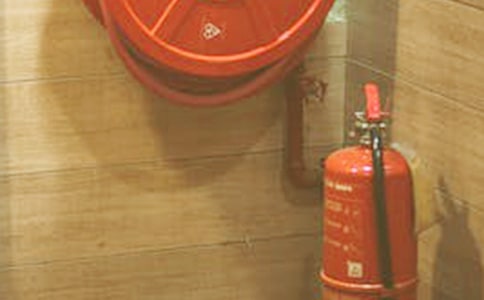 使用滅火器四年級日記