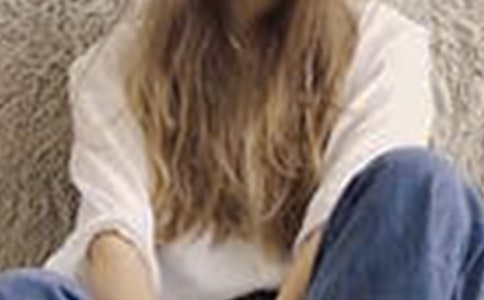 ���x�_(k��i)һ��(g��)Ů���ı��C��(sh��)�����x7ƪ��