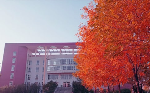 始安秋日的詩詞詩歌的鑒賞