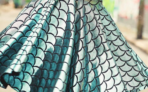 《小狐貍花裙子與誠信》寓言故事