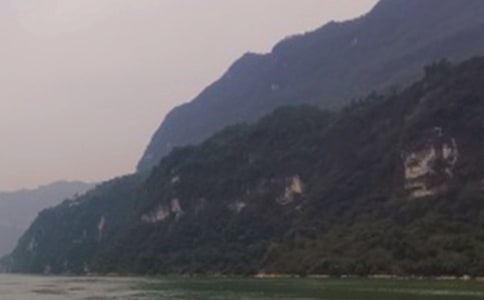 �����{���̌W��˼��ͨ��6ƪ��