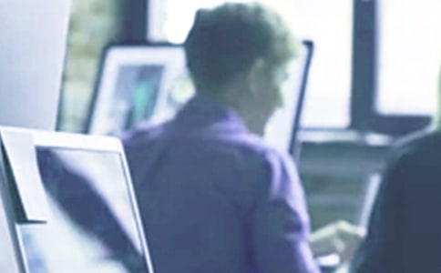 �𹤃��܌������