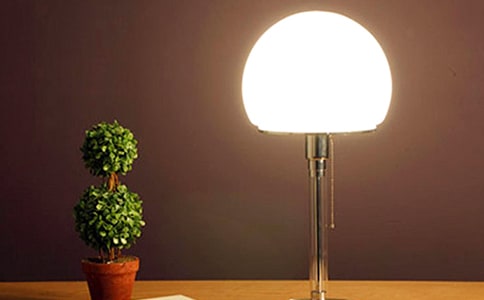 臺(tái)燈說(shuō)明文作文集合六篇