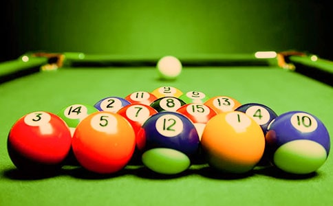 臺球桌上的紅印小學作文