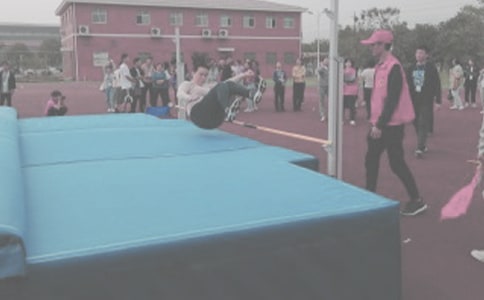 �������\�ӆT���͸�3ƪ