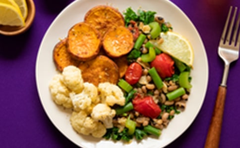 記敘晚餐同學(xué)之間發(fā)生的事的作文:花甲粉與關(guān)東煮