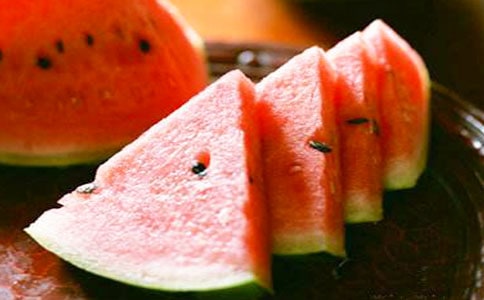 賣(mài)西瓜的老伯伯作文700字