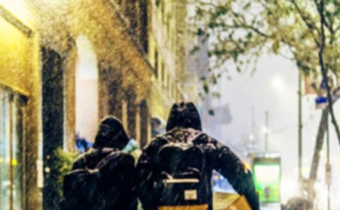 �P(gu��n)����ѩ�ľ���15ƪ