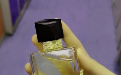 香水產(chǎn)品廣告策劃書范文示例