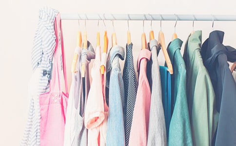 天冷提醒朋友添加衣服的句子(精選140句)