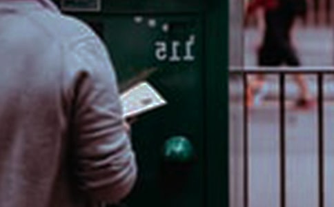 �ҌW(xu��)���˰l(f��)����]�����꼉����300�֣�ͨ��9ƪ��