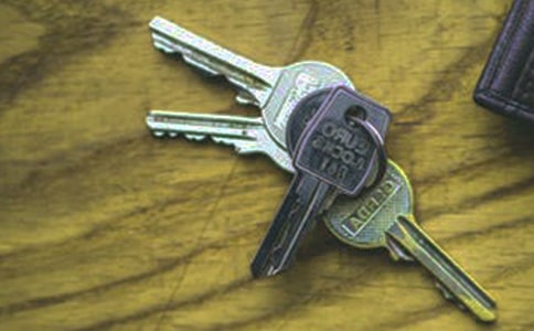 �߲�耳��(y��ng)���u(p��ng)�r(ji��)���Y(ji��)����