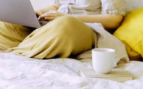 ��(j��ng)����ĩ���ף���Z�R����ͨ��80�䣩